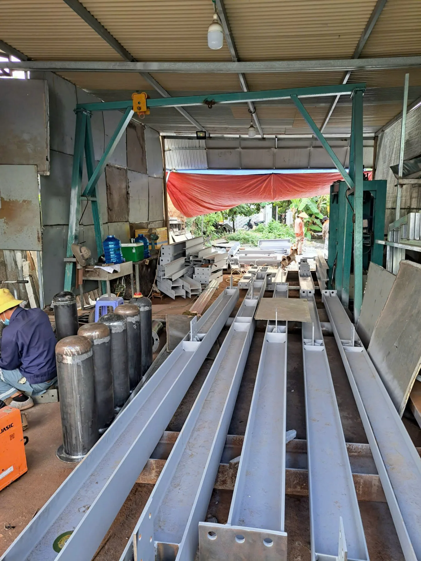 Cung cung và gia công kết cấu thép